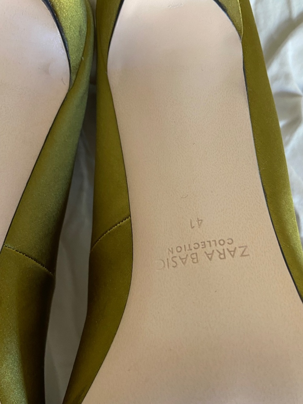Vintage Zara Basic Collection Olive Green Satin Heels with Bow - 41 - Picture 5 of 6
